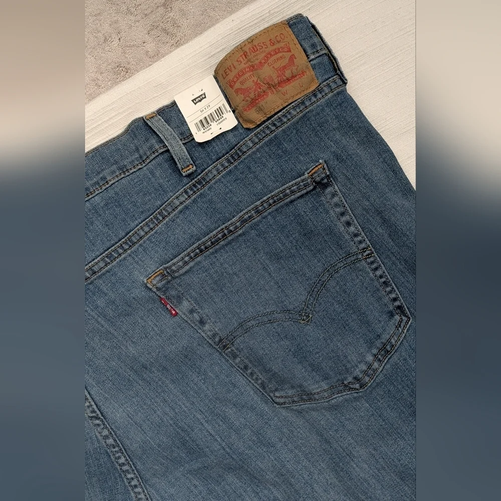 NWT Levis 541 Athletic Taper All Season Tech Men's Jeans 54x29